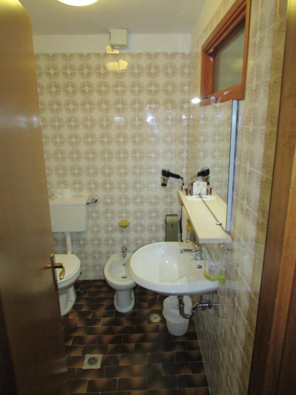 Hotel Meuble Meridiana Valtournenche Ngoại thất bức ảnh