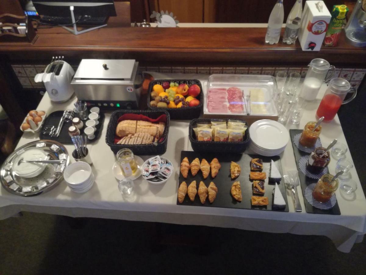 Hotel Meuble Meridiana Valtournenche Ngoại thất bức ảnh